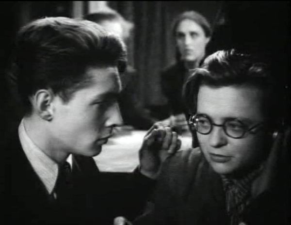 Вячеслав Тихонов в фильме Молодая Гвардия