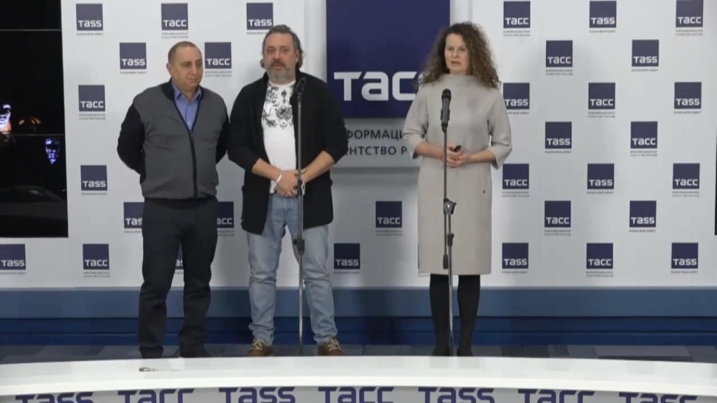 Питчинг детских фильмов в Фонде кино, презентация проекта «В начале было слово», продюсер Елена Гликман, продюсер Михаил Дегтярь, режиссер Владимир Карабанов 