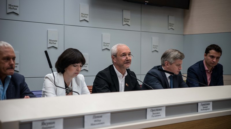 пресс-конференция IV Московского молодежного кинофестиваля "Будем жить!" (фотограф Алиса Полозова)