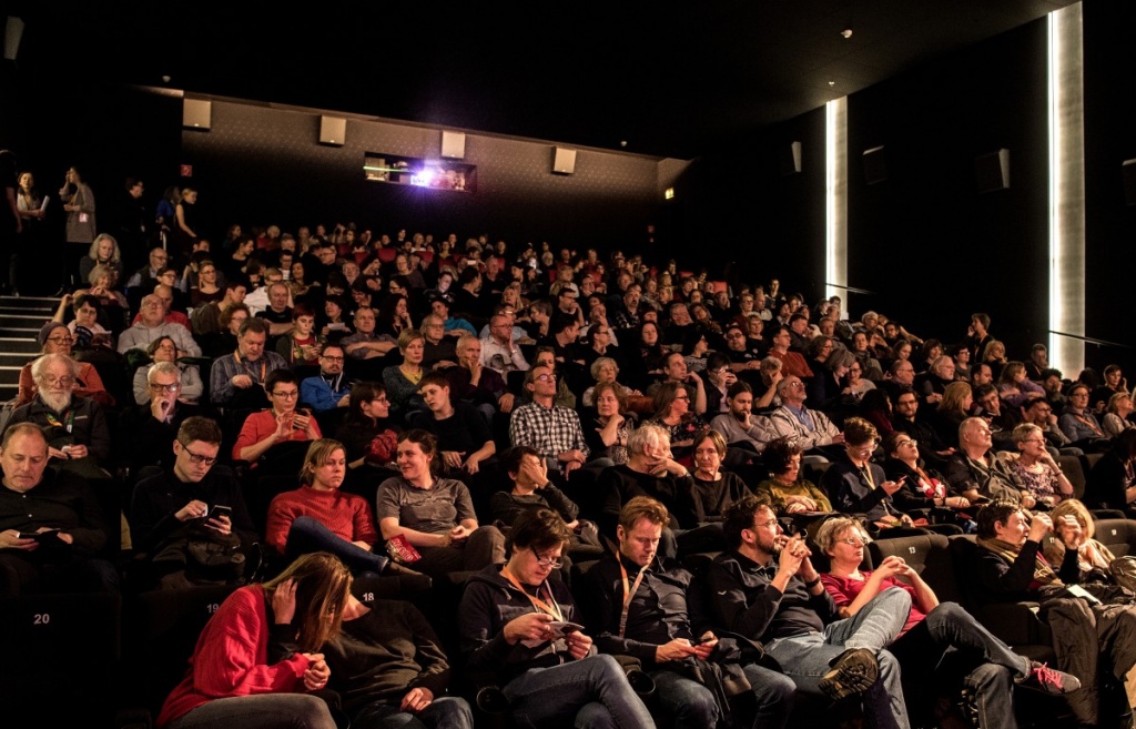 69 Берлинский международный кинофестиваль, зрители 69 Берлинский международный кинофестиваль, зрители