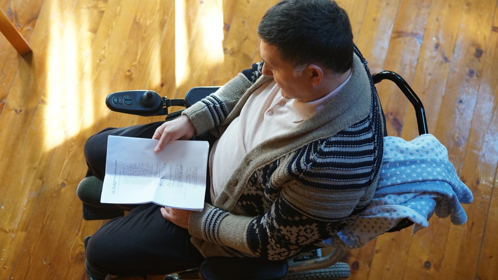 Сергей Пускепалис на съемках сериала "Холодные берега"