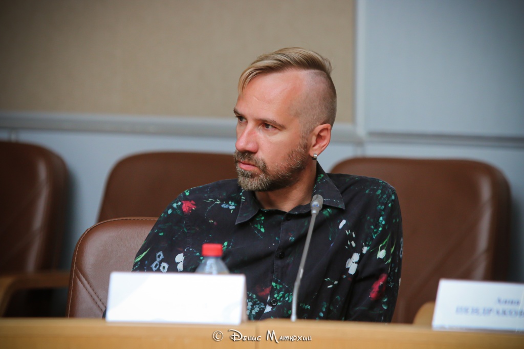 Восток&Запад. Классика и Авангард, круглый стол, Роман Дорофеев