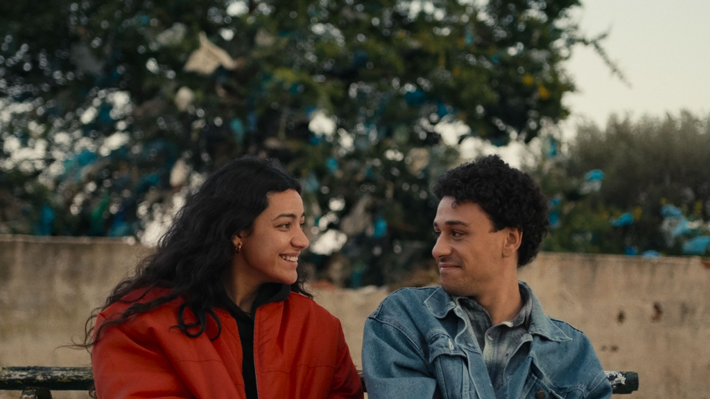 Кадр из фильма Откуда дует ветер / Where the Wind Comes From