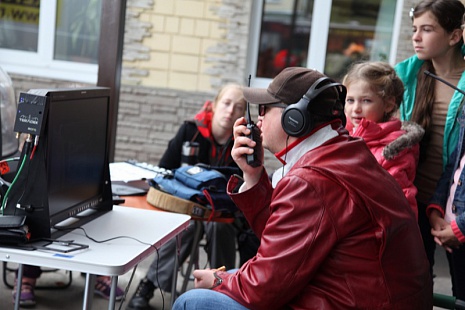 на съемках фильма "Будь моим продюсером"