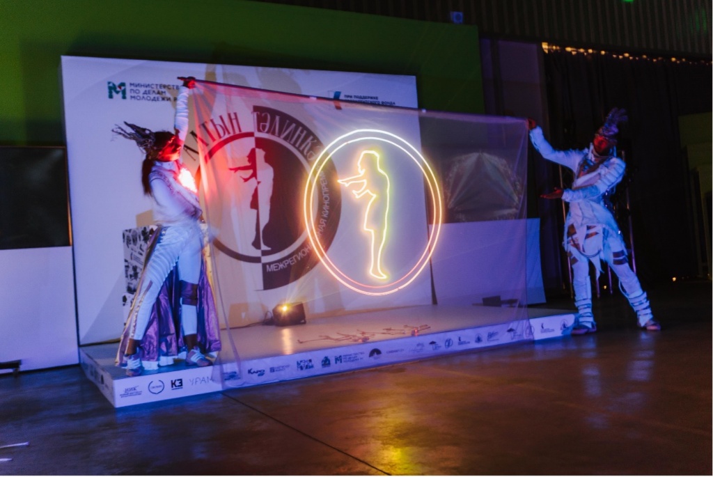 Церемония награждения победителей экспертного тура II Межрегиональной премии в области кинематографии «Алтын т&#1241;линк&#1241;» (Золотая тарелка)