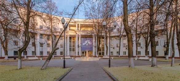 студия Горького