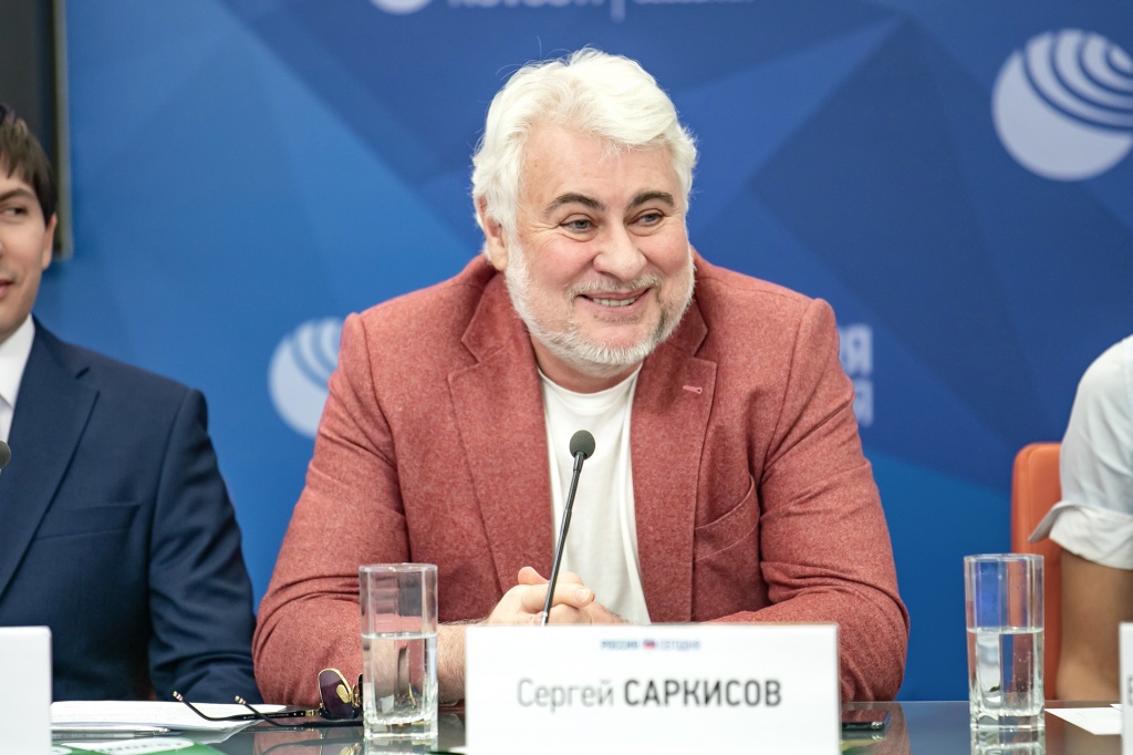 пресс-конференция делегации российских кинематографистов, принимающих участие в работе 72 Каннского международного кинофестиваля и кинорынка March&#233; du Film, Сергей Саркисов 