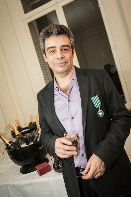 Награждение Жоэля Шапрона званием Кавалера Ордена искусств и литературы, фотограф &ndash; Ivan Mathie