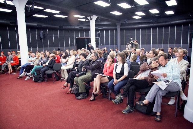 Церемония вручения премии International Visual Award «За выдающийся вклад в развитие международной дистрибуции независимого кино»