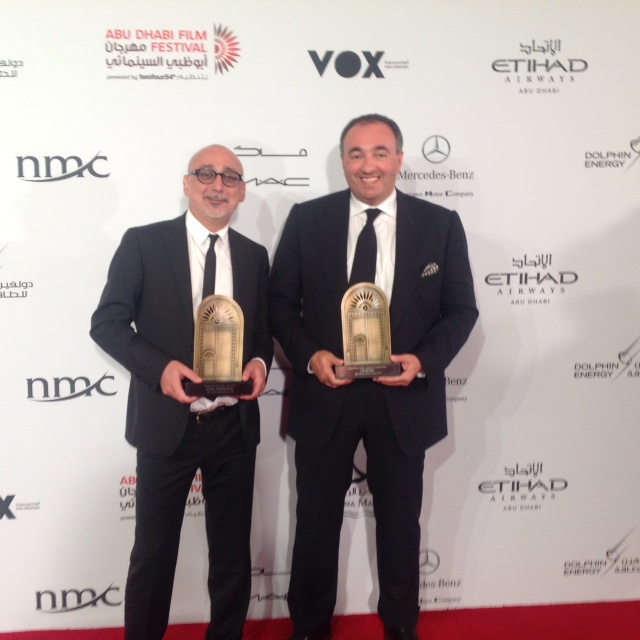 продюсеры Сергей Мелькумов и Александр Роднянский с призом фестиваля Абу-Даби за фильм "Левиафан"