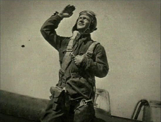 кадр из фильма "Сталинские Соколы. Крылатый штрафбат"