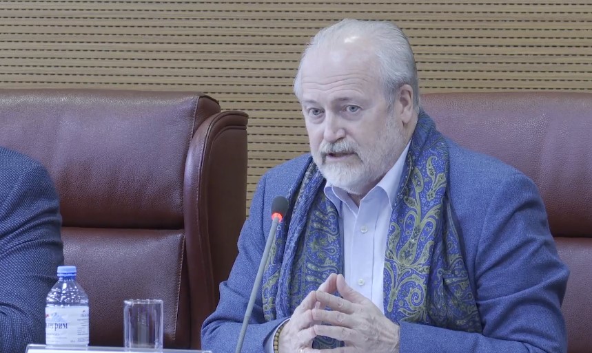 Пресс-конференция фестиваля ВГИК, Владимир Хотиненко