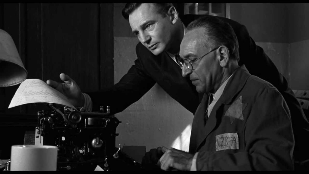 кадр из фильма Список Шиндлера