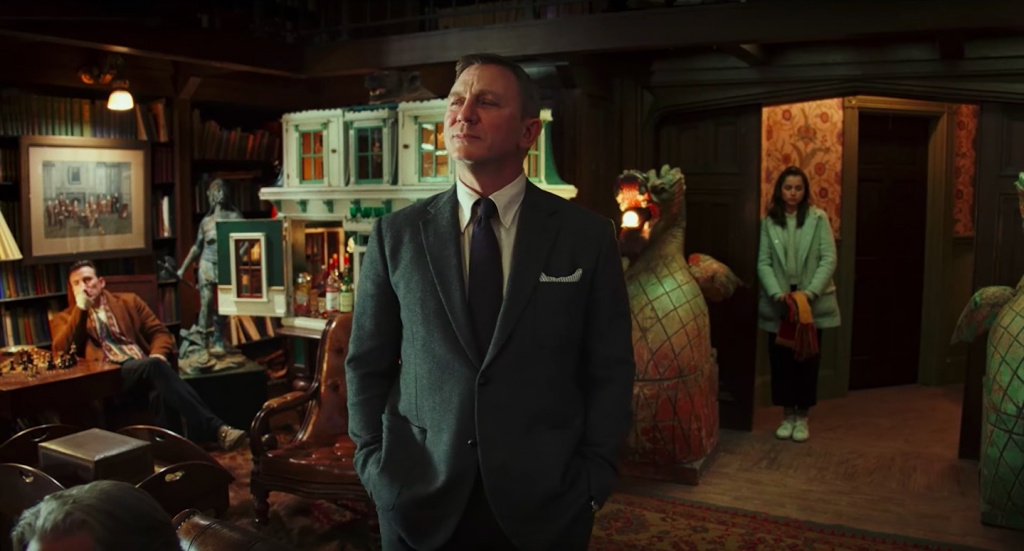 Кадр из фильма "Достать ножи"