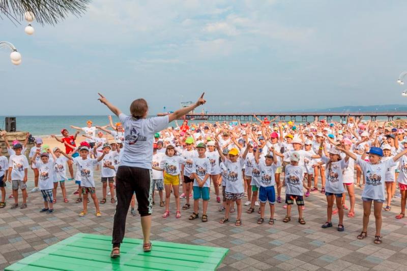 спортивно-приключенческая игра "Защитники" в "Орленке"