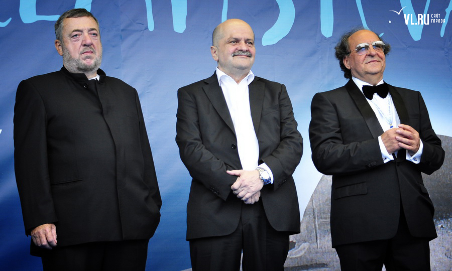 Павел Лунгин, Ефим Звеняцкий, Александр Миндадзе