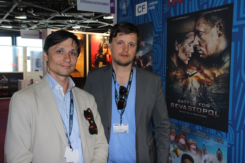 кинорынок Marche du Film, объединенный стенд Russian Cinema, Евгений Драчев (Film.ua) и продюсер Егор Олесов (Украина)