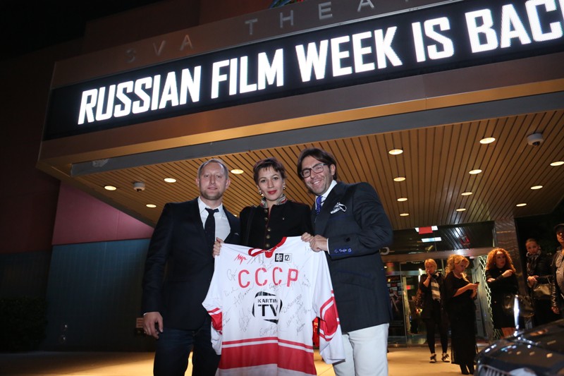 Неделя российского кино в Нью-Йорке, закрытие, продюсер Полина Зуева, ведущий Андрей Малахов