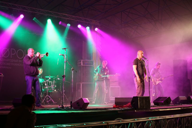 Закрытие первого международного фестиваля короткометражных фильмов "Короче", концерт Гоши Куценко