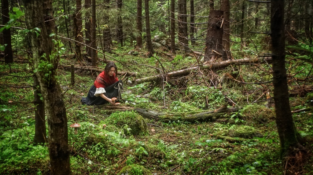 кадр из фильма "Семь воронов" кадр из фильма "Семь воронов"