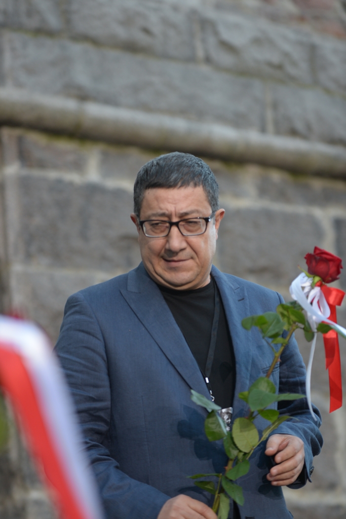 23-й фестиваль "Окно в Европу", церемония закрытия, сценарист Юсуп Разыков 23-й фестиваль "Окно в Европу", церемония закрытия, сценарист Юсуп Разыков