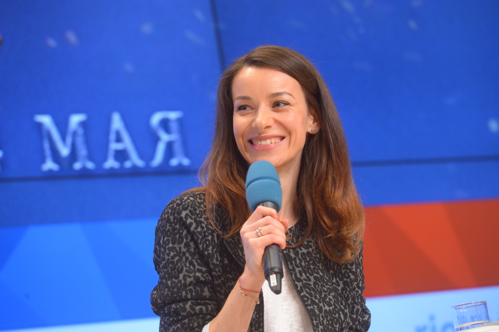 Пресс-конференция фильма Три дня до весны, актриса Елена Лотова