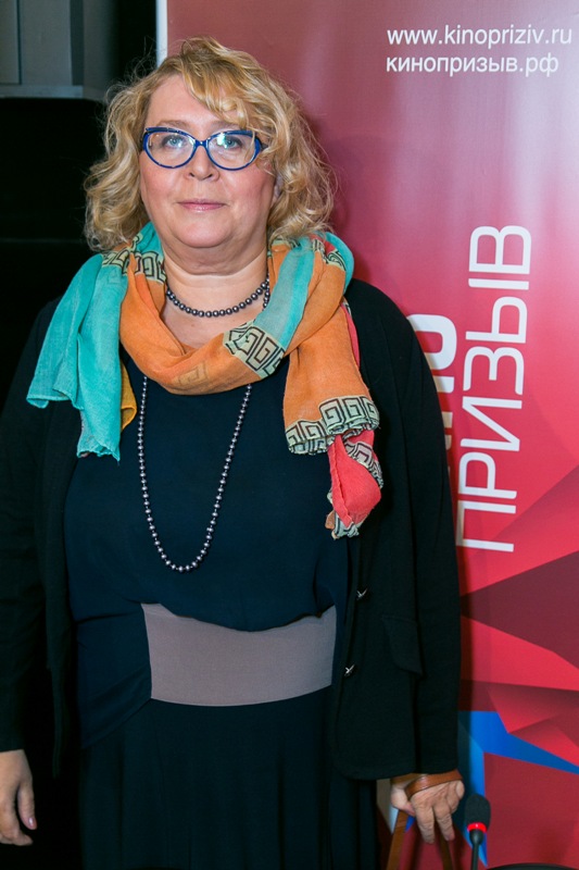 брифинг «Российские кинодебюты. Есть ли жизнь после короткого метра?», Юлия Мишкинене брифинг «Российские кинодебюты. Есть ли жизнь после короткого метра?», Юлия Мишкинене