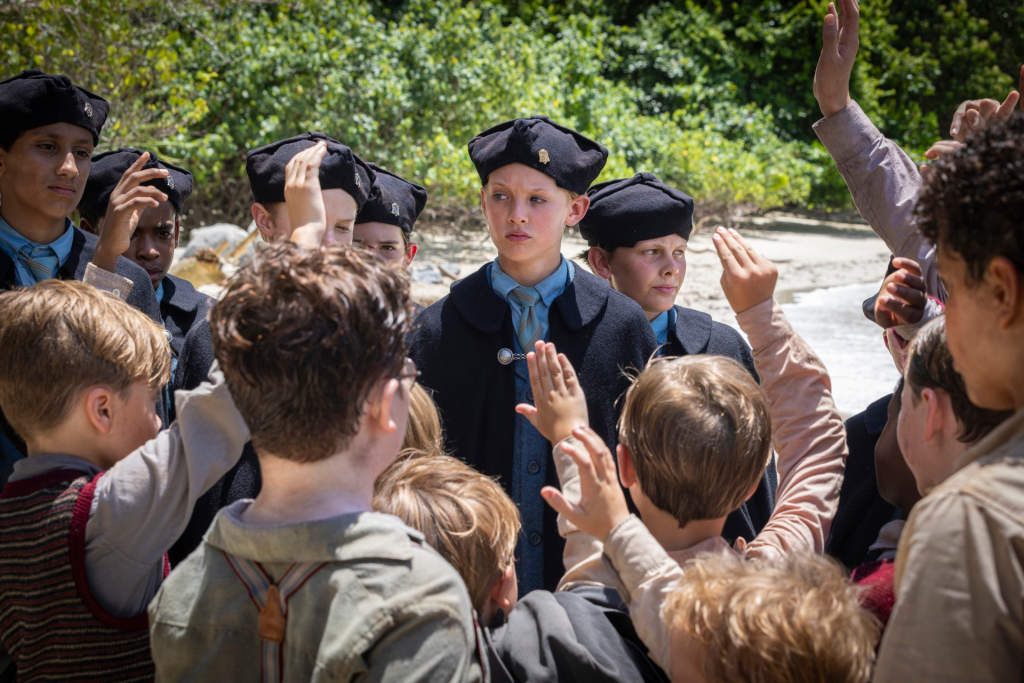 Кадр из сериала Повелитель мух / Lord of the Flies