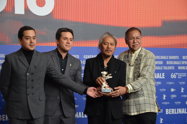 Берлинале 2016, пресс-конференция победителей, Серебряный медведь - приз Альфреда Бауэра фильму, который открывает новые перспективы, режиссер Лав Диас и съемочная группа