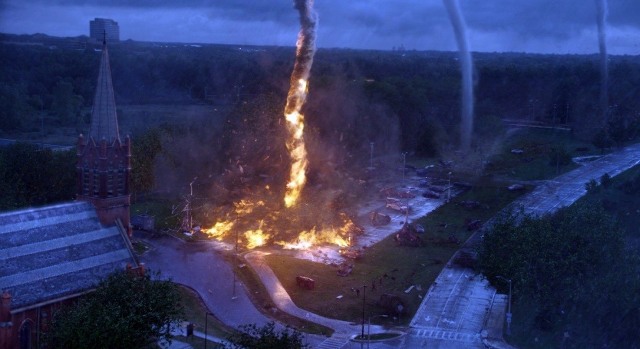 кадр из фильма "Навстречу шторму"