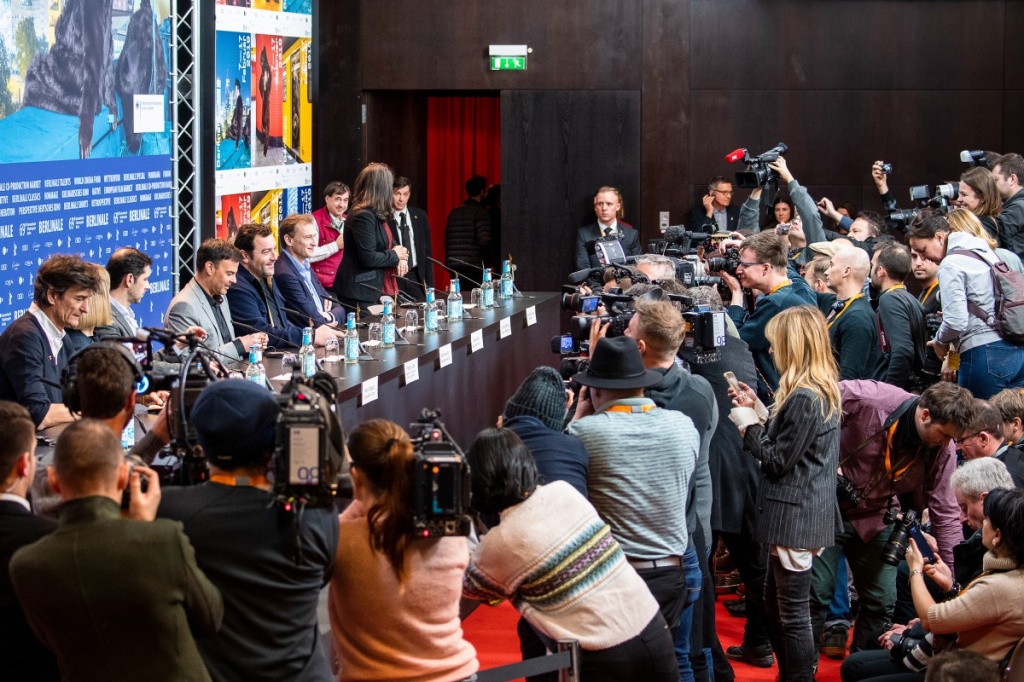 Пресс-конференция по фильму "Божьей милостью"