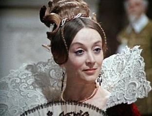 Кадр из фильма Собака на сене