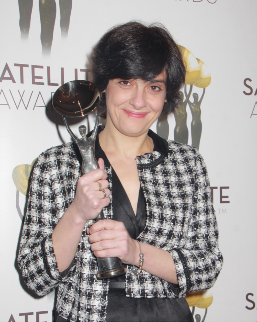 21-ая церемония вручения премии Satellite Awards, режиссер фильма Чужой дом Русудан Глурджидзе с призом за лучший дебют