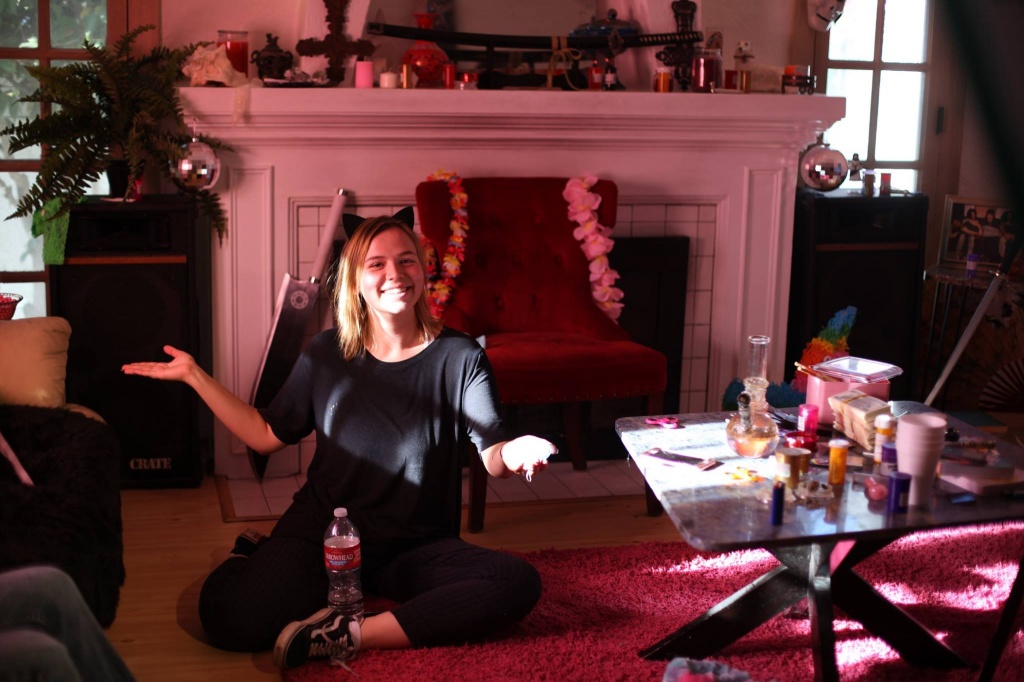 Художник-постановщик Ксения Максимова 