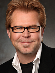 Клэй Холл (Klay Hall)