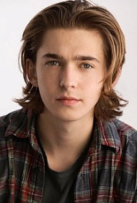 Остин Абрамс (Austin Abrams)