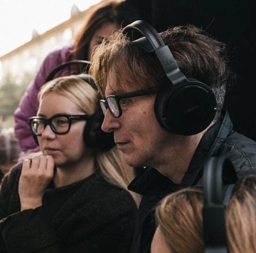 Режиссеры «Фишера» будут приоритетно снимать для НМГ студии Режиссеры «Фишера» будут приоритетно снимать для НМГ студии