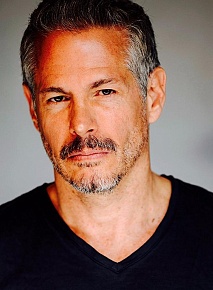 Кевин Бернхардт (Kevin Bernhardt)