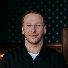 Павел Иванов