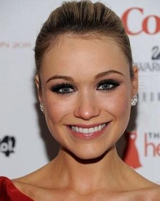 Катрина Боуден (Katrina Bowden)