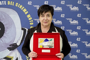 Премию Жана Митри в этом году получила Наталья Нусинова