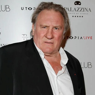 Актера Жерара Депардье приговорили к 18 месяцам условного срока