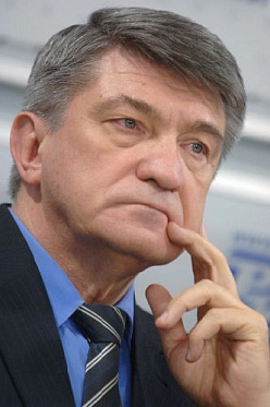 «Фауст» поколесит по миру