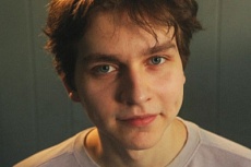 Пётр Безменов