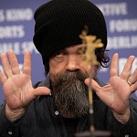 Берлинале 2023: «Иди ко мне, детка» - легкое, но острое начало