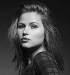 Юлия Топольницкая