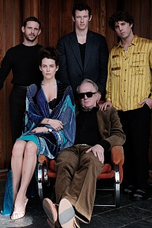 Обрезка розовых кустов