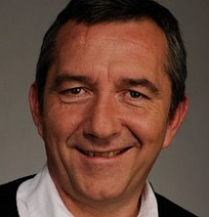 Паскаль Шомель (Pascal Chaumeil)