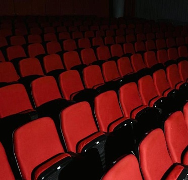 Газпром-Медиа Холдинг планирует реконструировать кинотеатр Октябрь