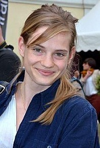 Ноэми Шмидт (Noémie Schmidt)